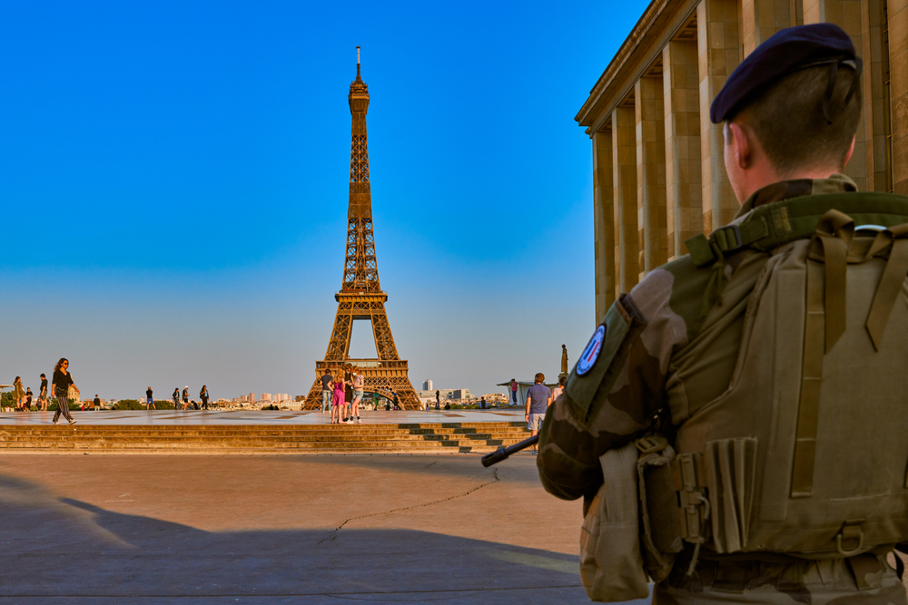 Militaires
