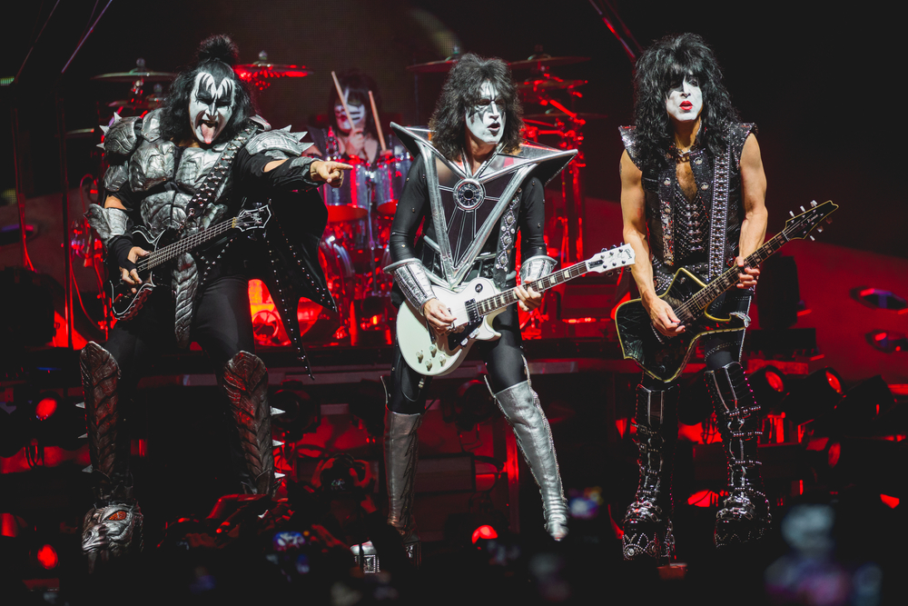 Kiss rock n roll