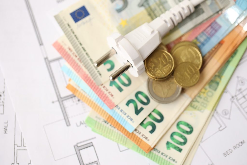 L'argent des citoyens aspiré par les taxes européennes sur l'électricité