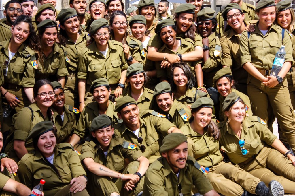 De jeunes soldats français bientôt déployés en Israel ?
