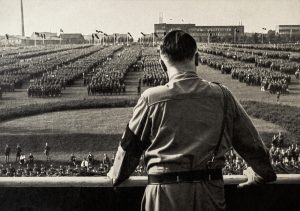 Management et nazi